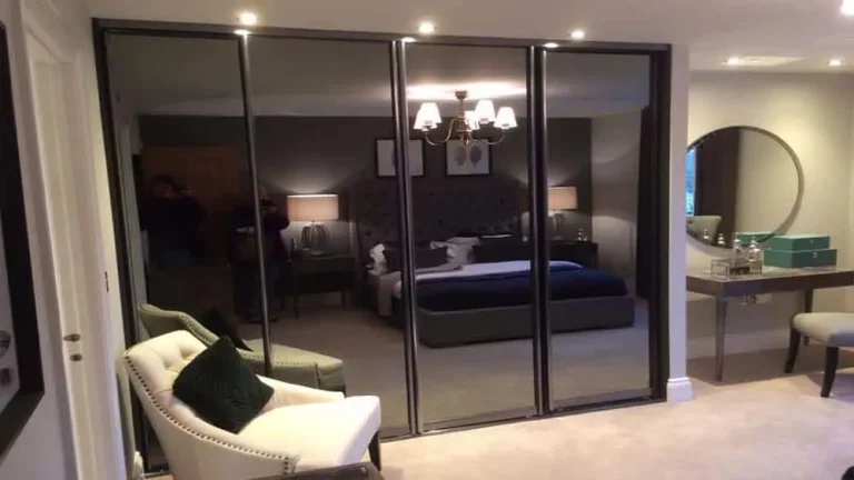 Floor to Ceiling Mirrored Wardrobes Form Image Header